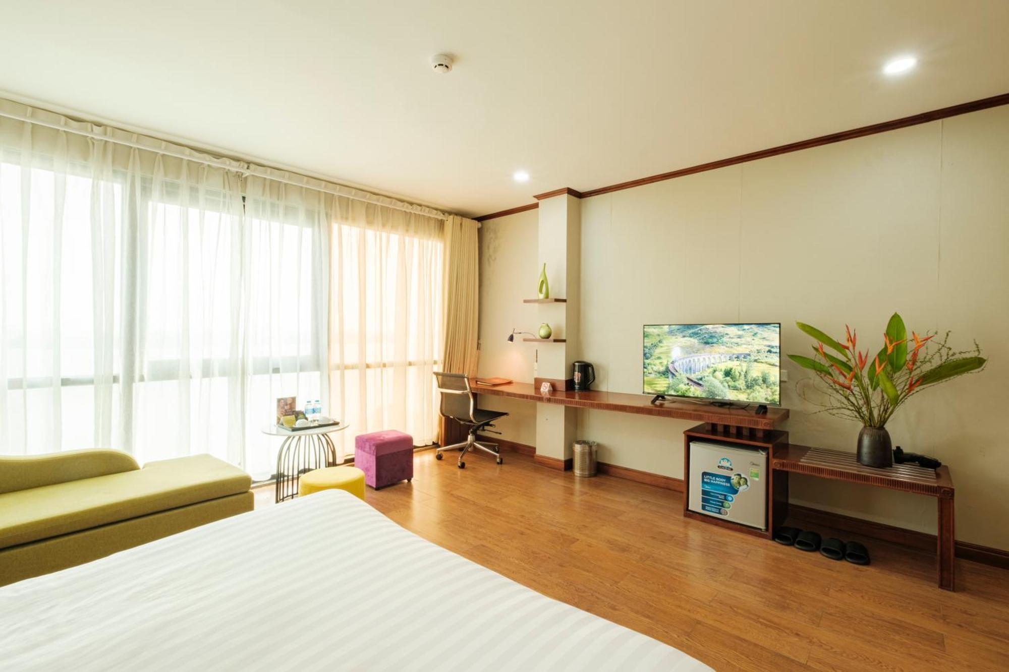 Sunset Westlake Hanoi Hotel Экстерьер фото